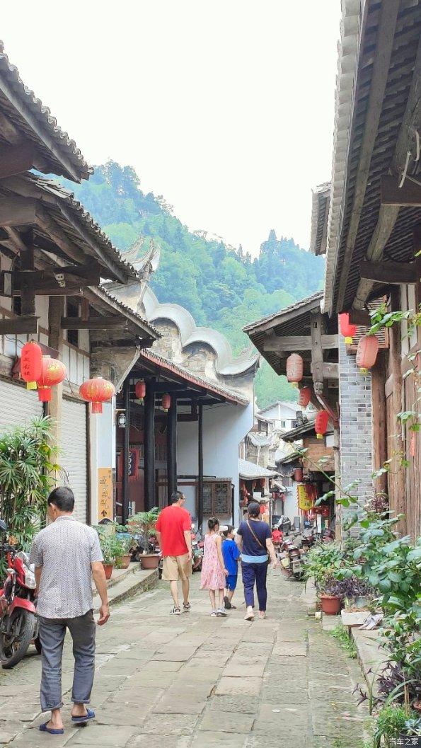滕州市级索镇开展2024“喜迎新年 欢乐儿童”文艺汇演活动