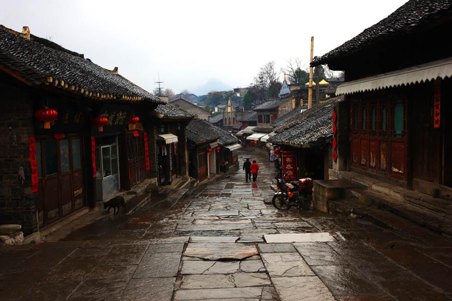 漫游达沃斯,徜徉于瑞士格劳宾登州的自然魅力之中