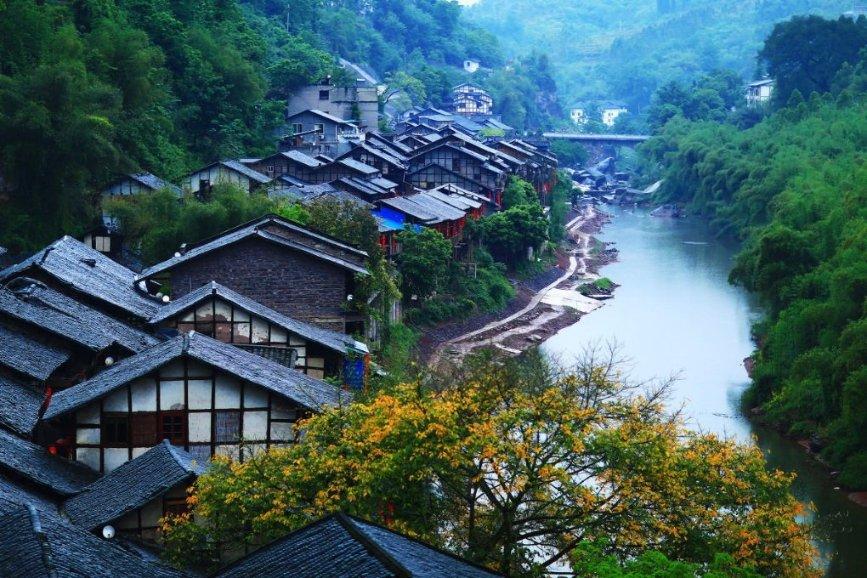 海滩宾馆逃生